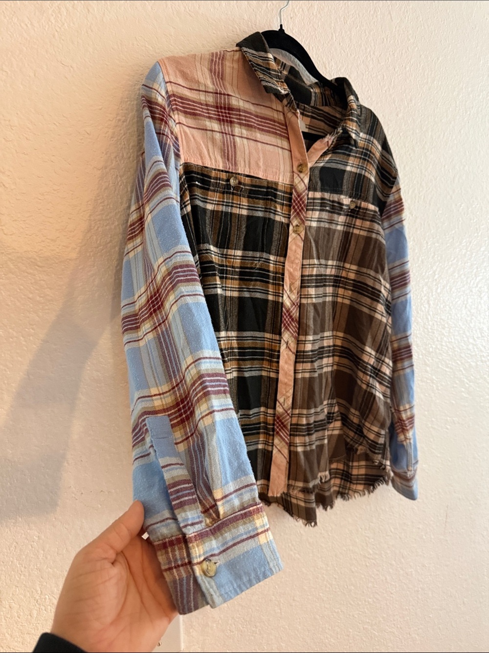Rails Brando Shirt Sz L $175 MSRP - Picture 4 of 4